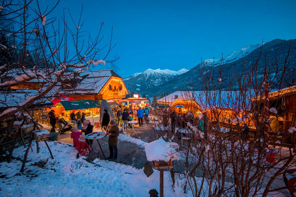 Adventmarkt im Naturdorf ©F. Reifmüller